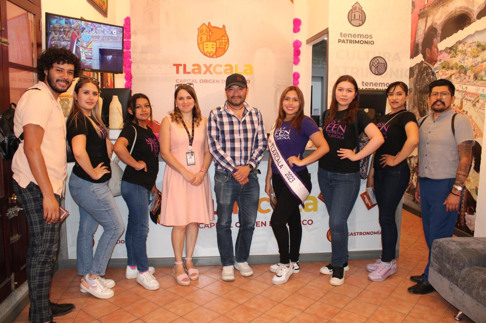 Reinas de belleza conocen atractivos de Tlaxcala Capital